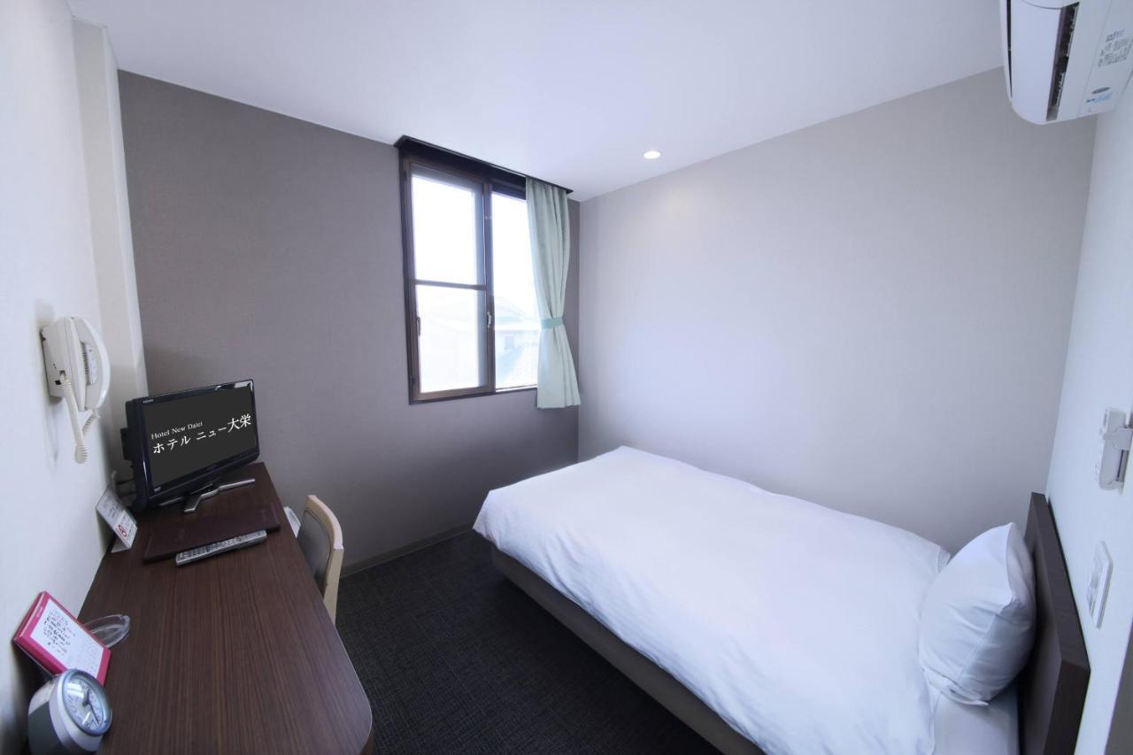 Business Hotel New Daiei Ashikaga Exterior foto